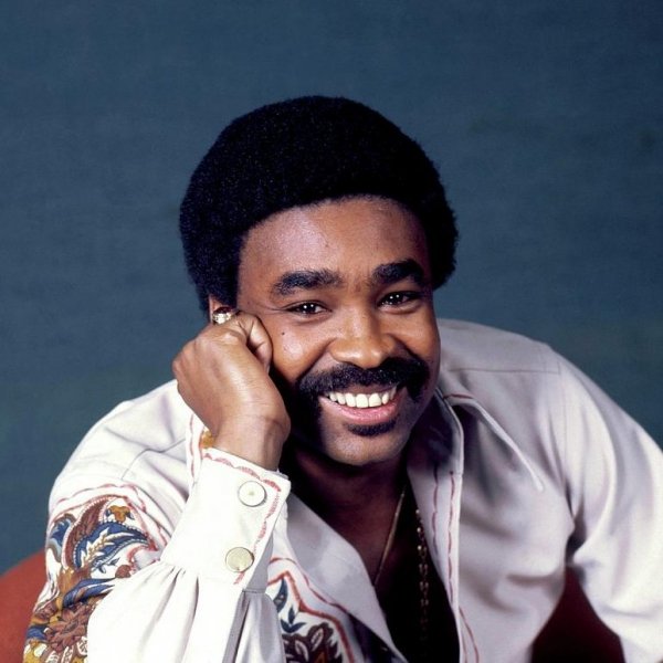 George McCrae - Let's Dance (People All Over The World)