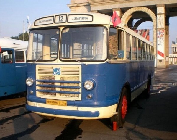 ЗиЛ-158