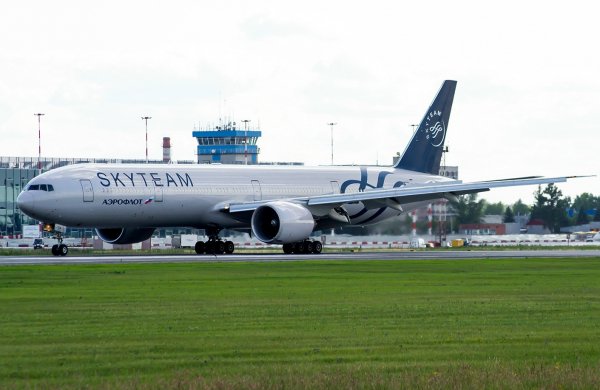 BOEING 777-300ER