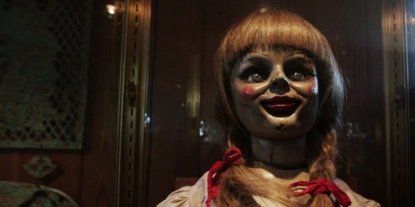 The-Conjuring-Doll-Wallpaper-980x490