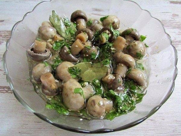 Шампиньоны по- корейски.