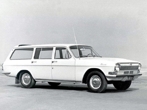GAZ2402 02