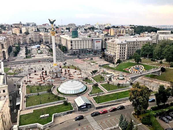 Киевский майдан красавчик