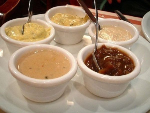 Соусы к мясным блюдам