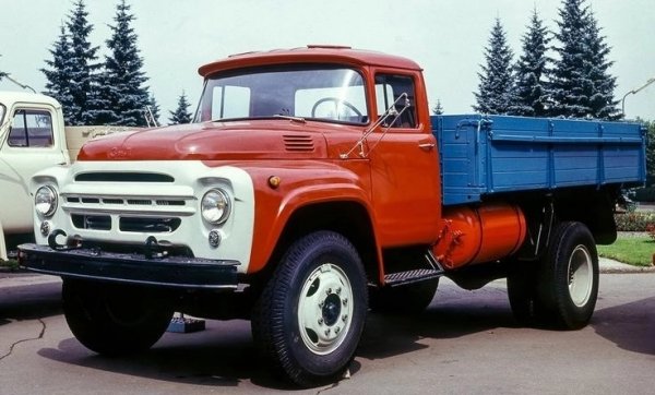 ЗиЛ-138