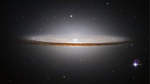 sombrero galaxy
