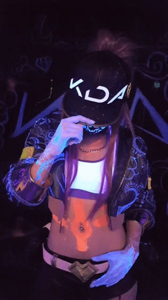 LoL-Cosplay-League-of-Legends-фэндомы-Akali-4828514