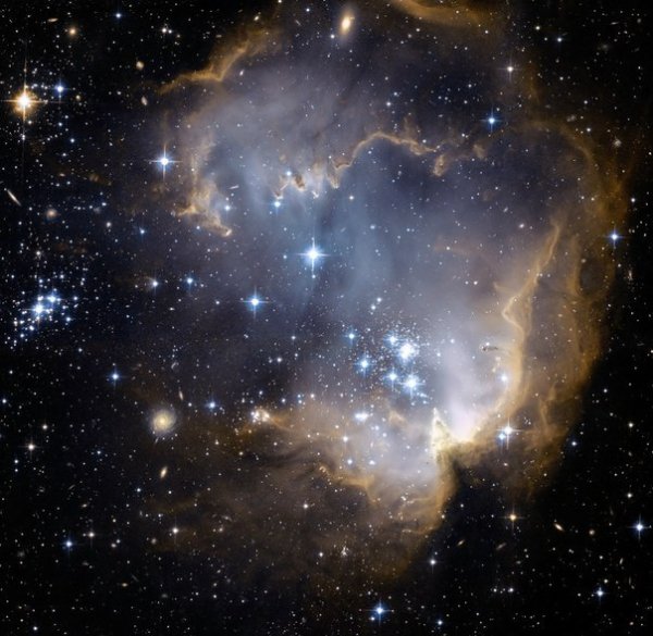 Туманность NGC 602