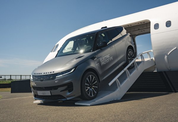 LAND ROVER SPORT ELECTRIC (2026г.)