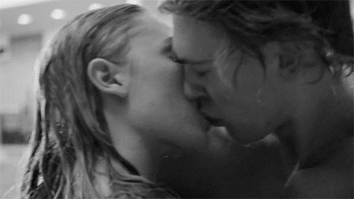 Kiss