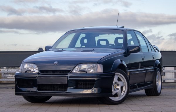 OPEL LOTUS OMEGA (1992г.)