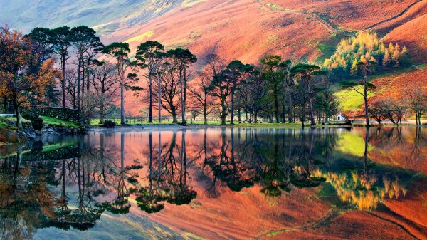 AutumnCumbria ROW4250501115 UHD
