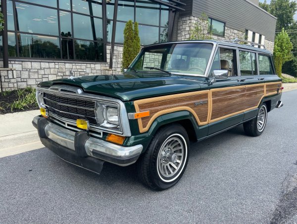 JEEP GRAND WAGONEER (1991г.)