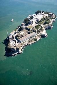 Остров Алькатрас США