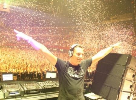 Tiesto - Lethal Industry  (Rose Ringed Remix)