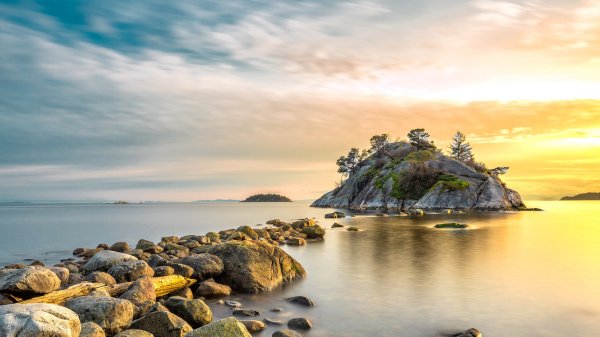 WhyteCliffP ROW6700227959 UHD