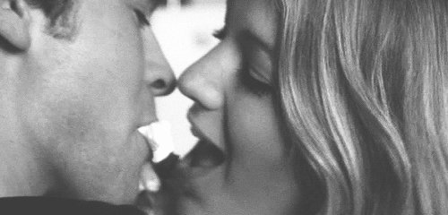 Kiss