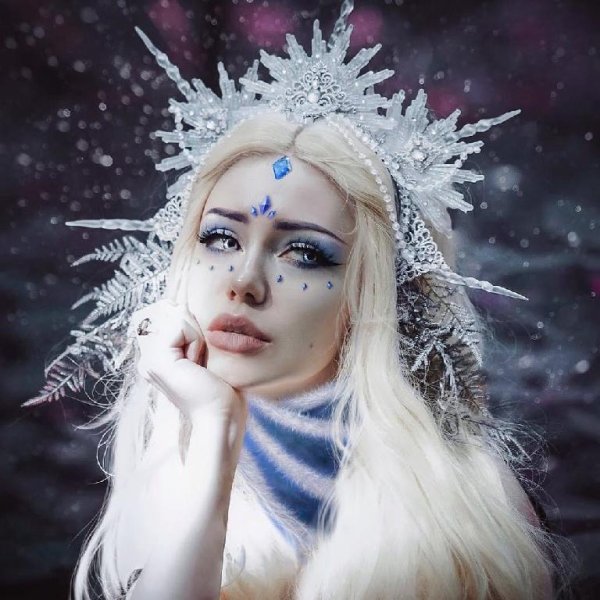 Hallucinator, Julia Marks - Empty Promises