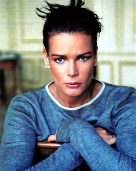 Stephanie De Monaco - Unchained