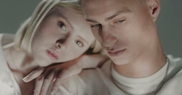 Y.K. Music - А дощ стікає по вікні