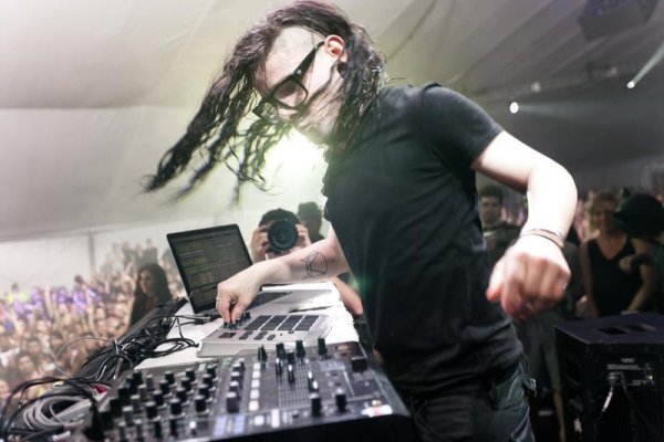 Skrillex - Promises Skrillex amp Nero Remix