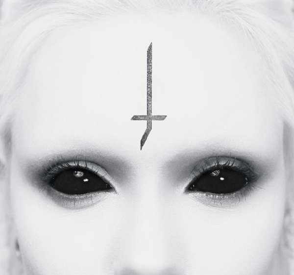 LORD OF THE LOST - Priest