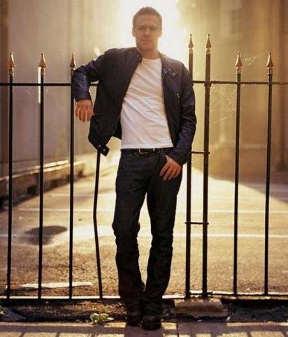 Bryan Adams - Please Stay