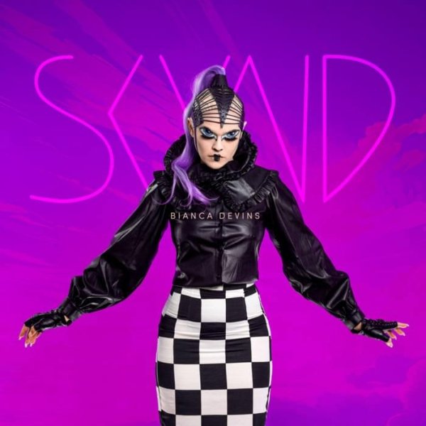 SKYND - Bianca Devins