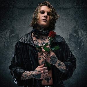 Neverlove, Bellamy, Marry Me - Инструктор из НАТО
