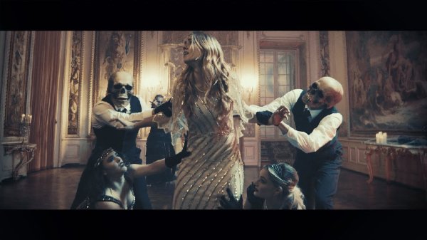 Powerwolf - Dancing With The Dead  | Napalm Records