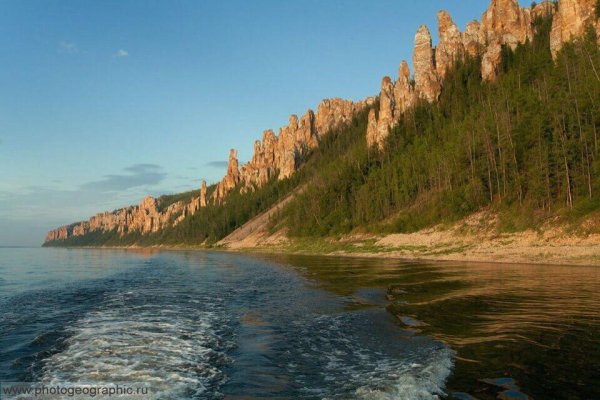 Клавираум и Дмитрий Крылов  Автор музыки М.Раленк - Клавираум и Дмитрий Крылов  Автор музыки М.Раленко на тему А. Морозова В горнице моей светло . Парт