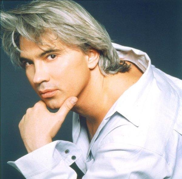 Dmitri_Hvorostovsky_-_Rossini_-barbiere_di_Sivigli - Dmitri_Hvorostovsky_-_Rossini_-barbiere_di_Sivigli