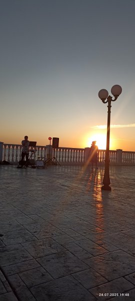 Анапа. Закат на море. Высокий берег
