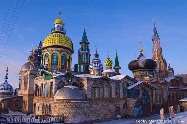храм