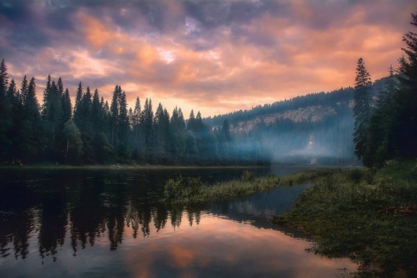 Закат на реке Усьва, Пермский край