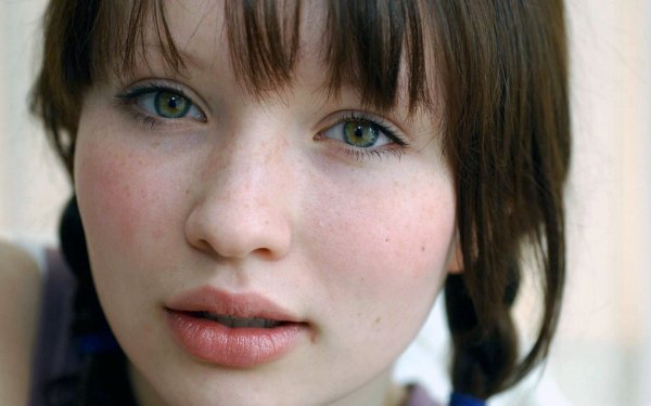 Beautiful girls wallpapers 43 (4)