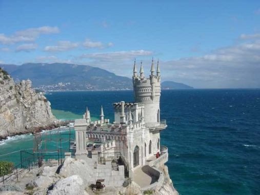 Ласточкино гнездо