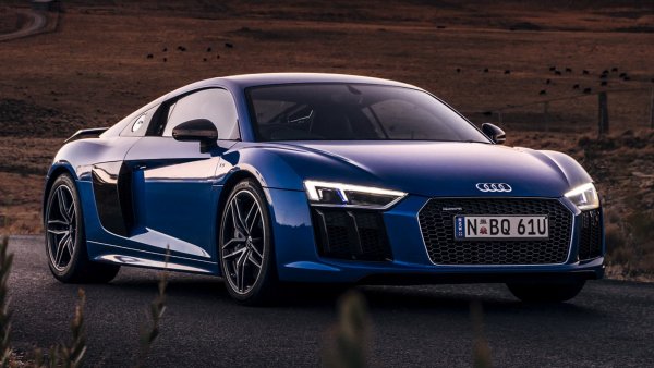 Audi R8