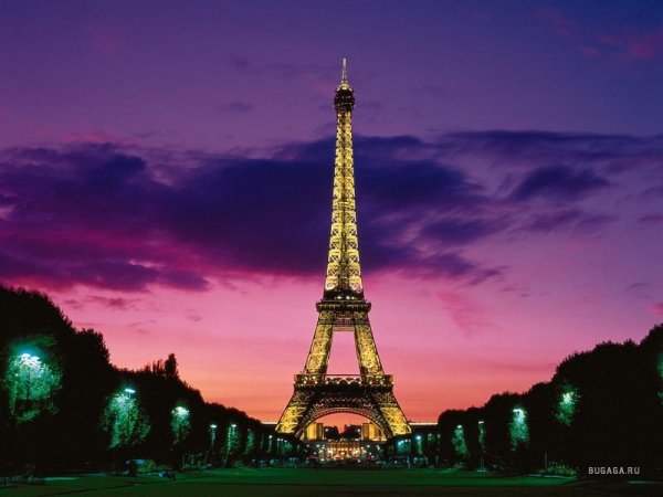 eiffel-tower-at-night-paris-f