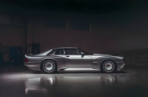 Британский JAGUAR