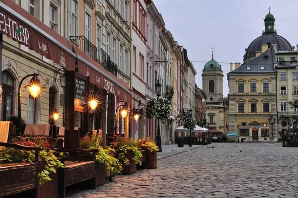 .Львів