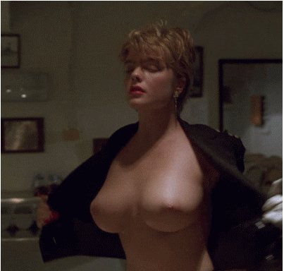 Эрика Элениак Голая - Erika Eleniak Nude