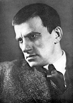 Читает В. Маяковский - А вы могли бы