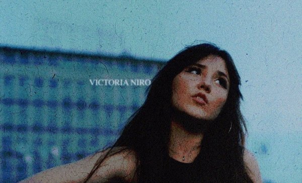 Victoria Niro - Рожеві окуляри (2023)
