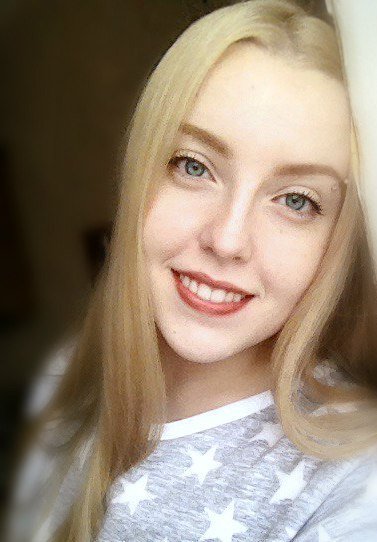 Polina poliakova - Прекрасное далёко (на немецком)